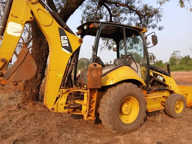 Pra sair HJ Retro Caterpillar 416E - Foto 2