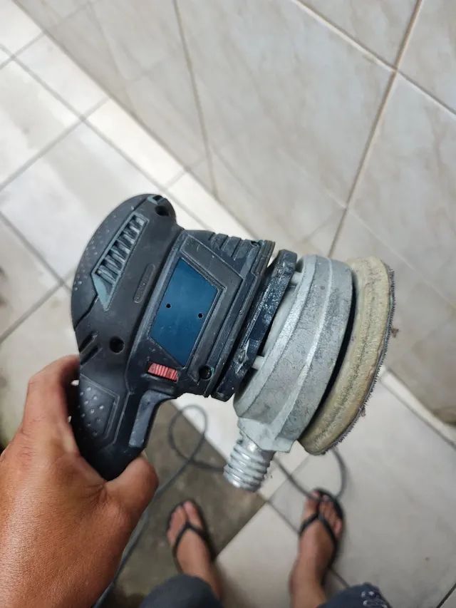 Lixadeira orbital Bosch  64842099098114121