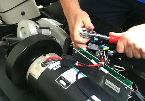 Conserto de esteiras ergométricas e peças em geral