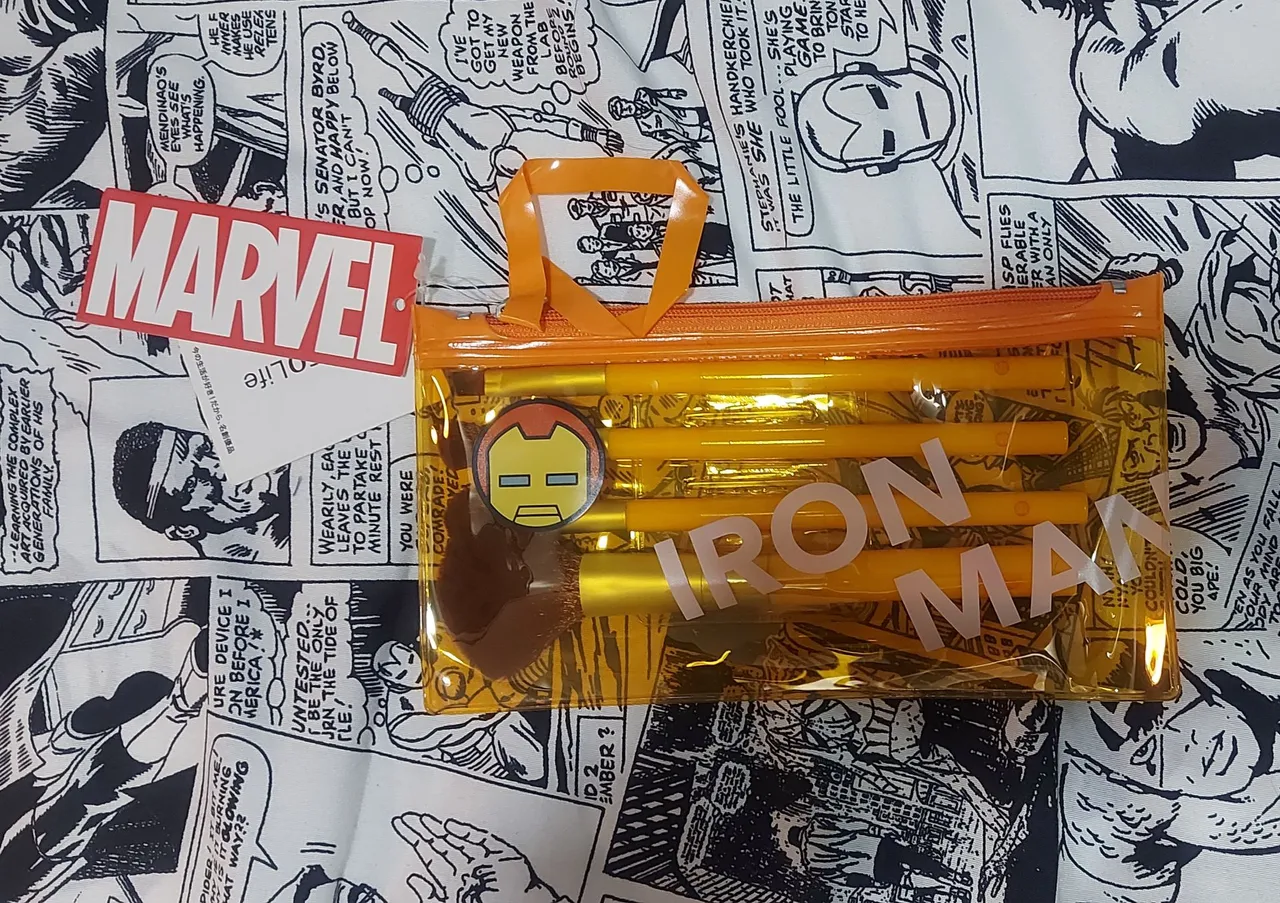 Conjunto de pincéis de maquiagem Iron Man