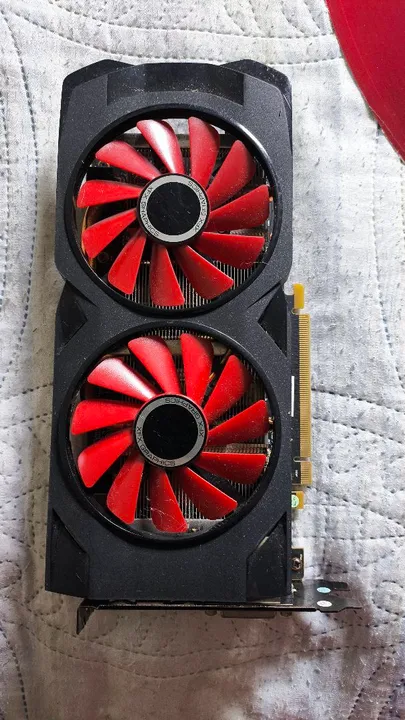 Placa de Vídeo RX570 4gb no estado