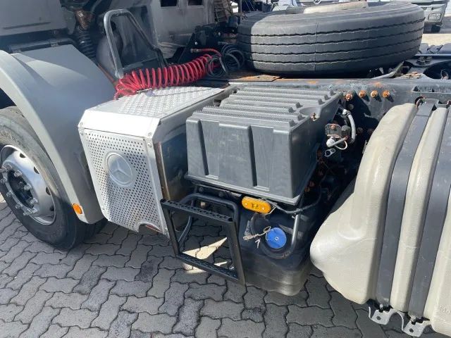 Mercedes-benz Axor 3344 6x4 - 2019 - Foto 12