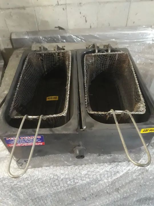 Fritadeira Dupla Industrial 220V
