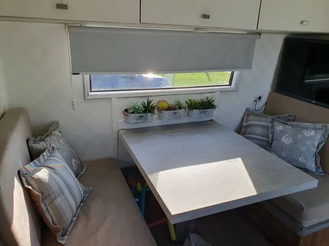 motorhome com slide - Foto 15