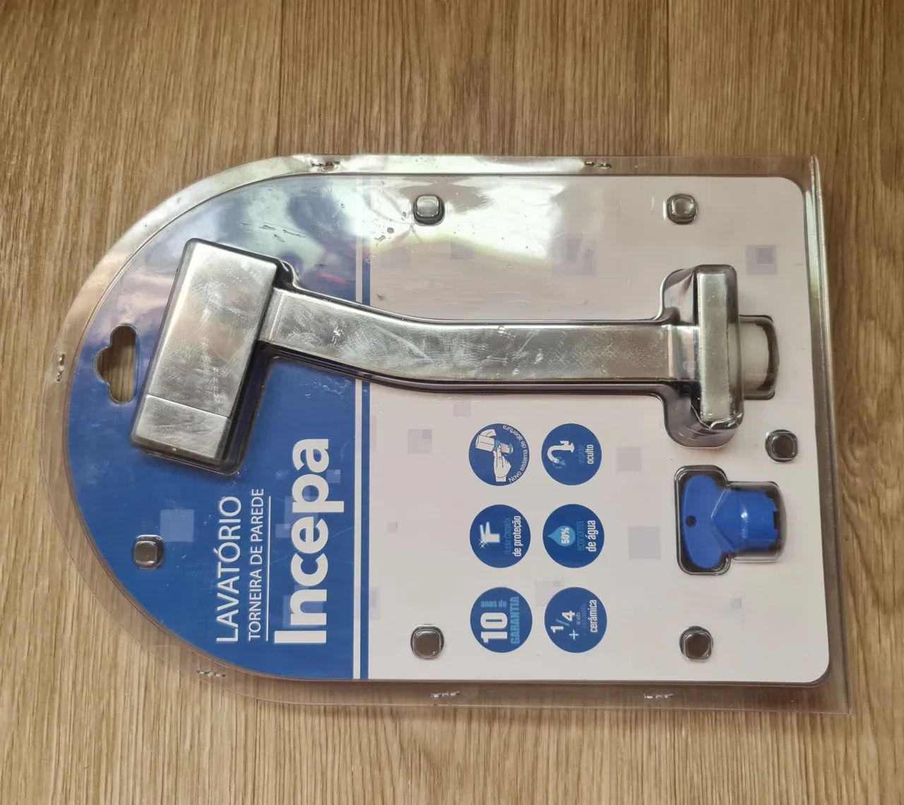  TORNEIRA PARA LAVATORIO DE PAREDE PLATINUM CROMADO INCEPA.
