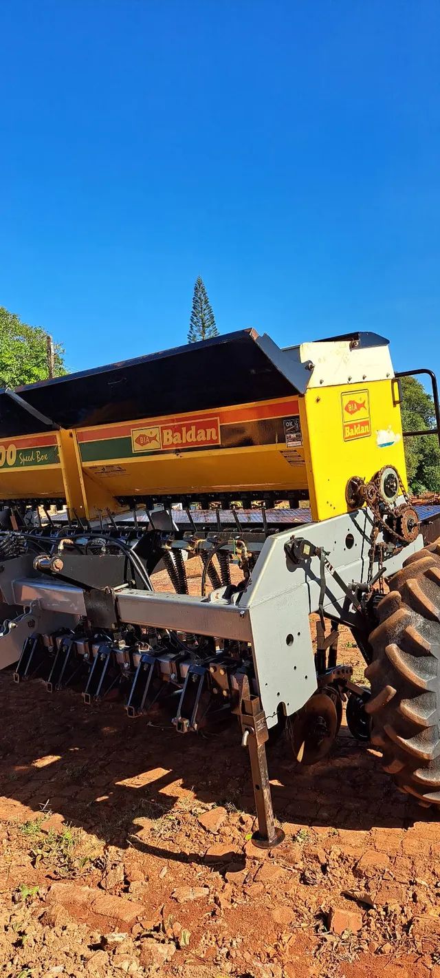 Semeadeira de trigo baldan 20 linha  - Foto 4