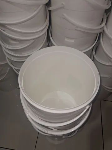 Baldes de 22 litros limpos  - Foto 3