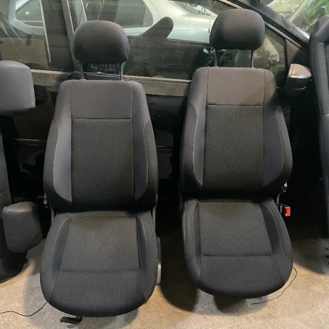 Bancos Volkswagen Gol/ Voyage/ Saveiro 2010-2022