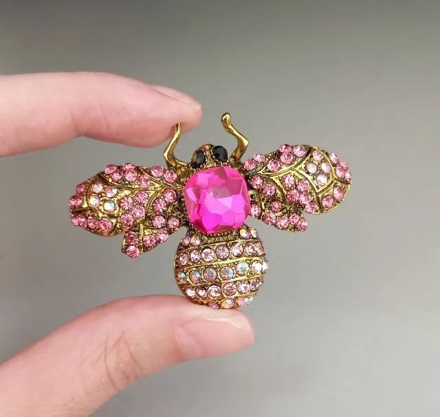 Broche de Abelha Pedra Pink (novo) - Foto 4