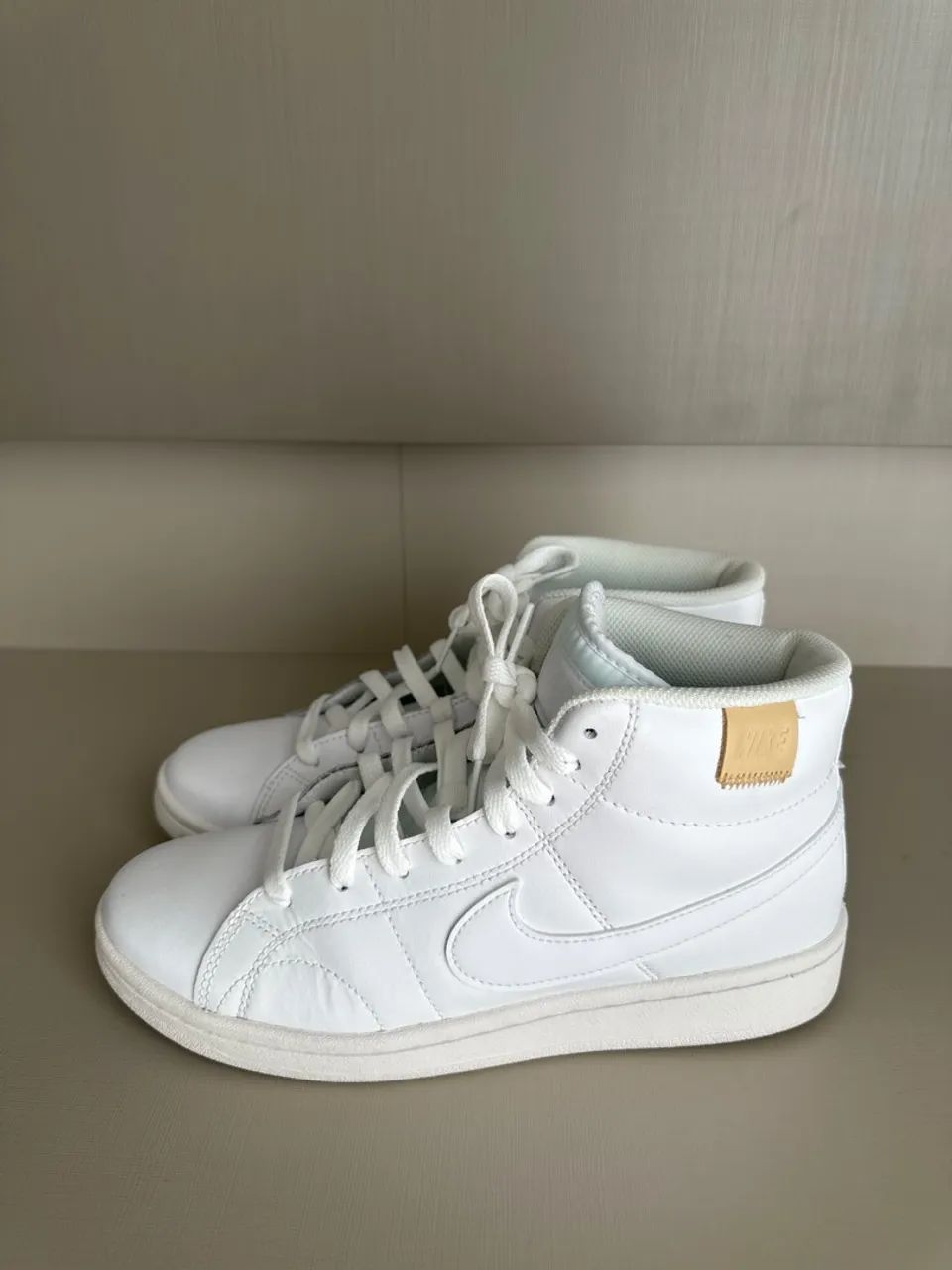 Tênis Nike branco 37,5 - Foto 3