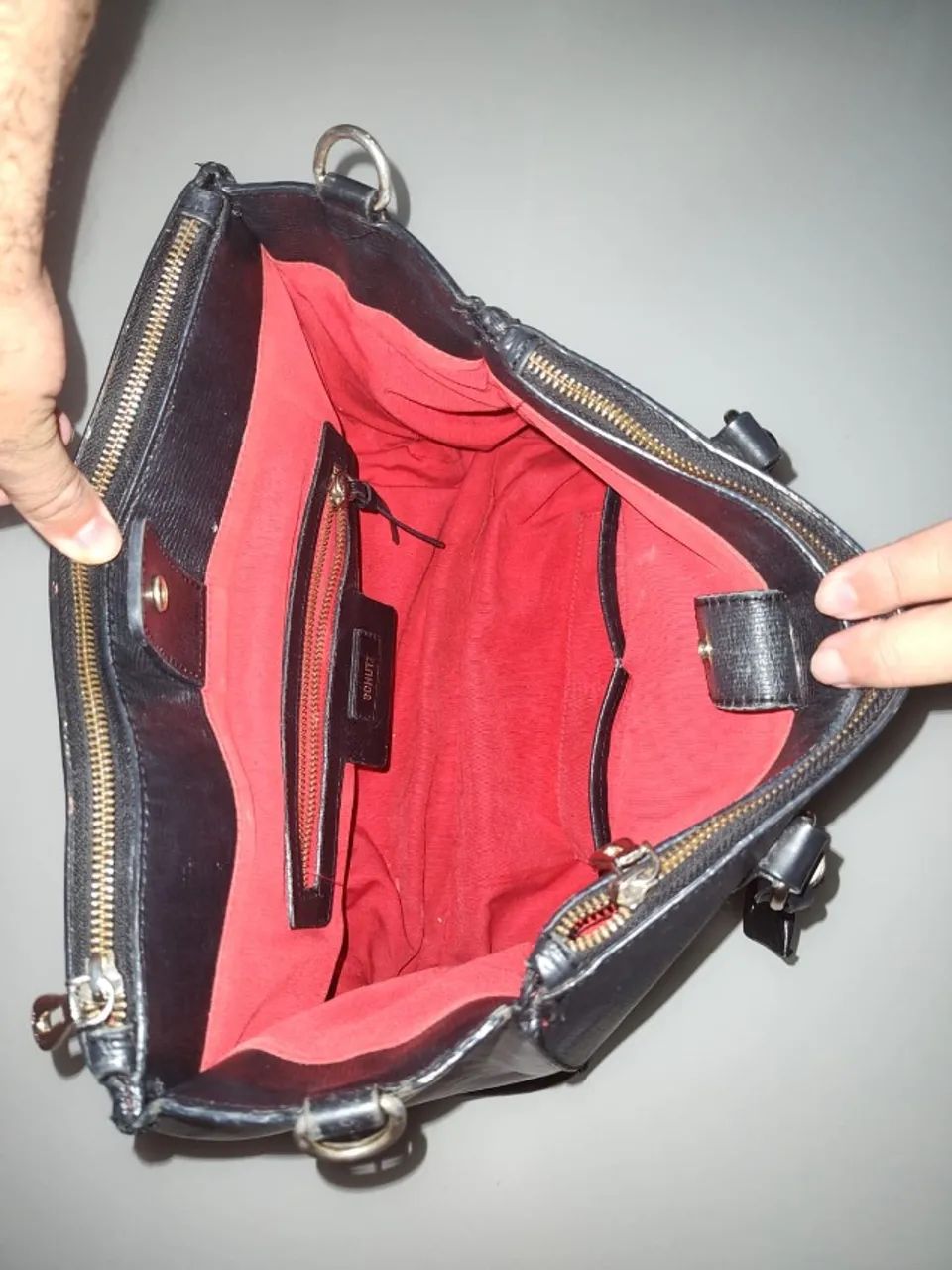 Bolsa shutz original usada - Foto 4