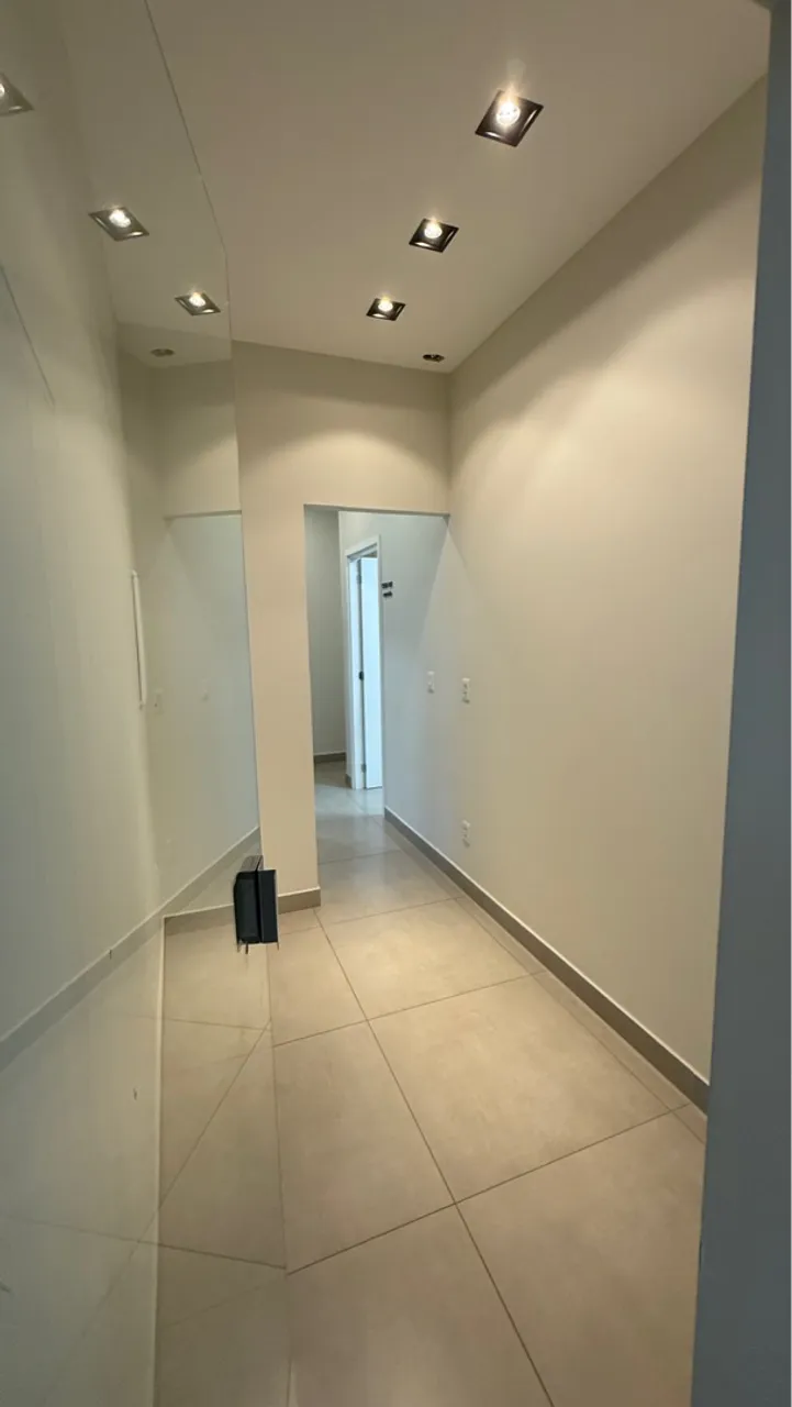 Repasse de Sala Comercial no Centro. Ampla, Completa e Impecável!