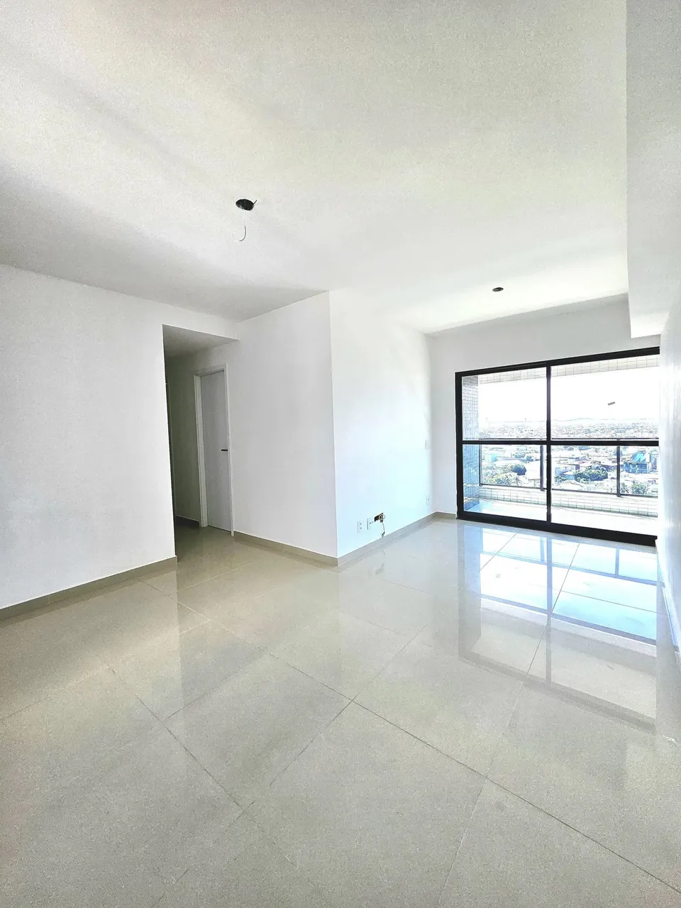 03 Quartos 87m² , suíte, varanda gourmet, dependência,0 2 vagas de garagem, novo, Rosarinh