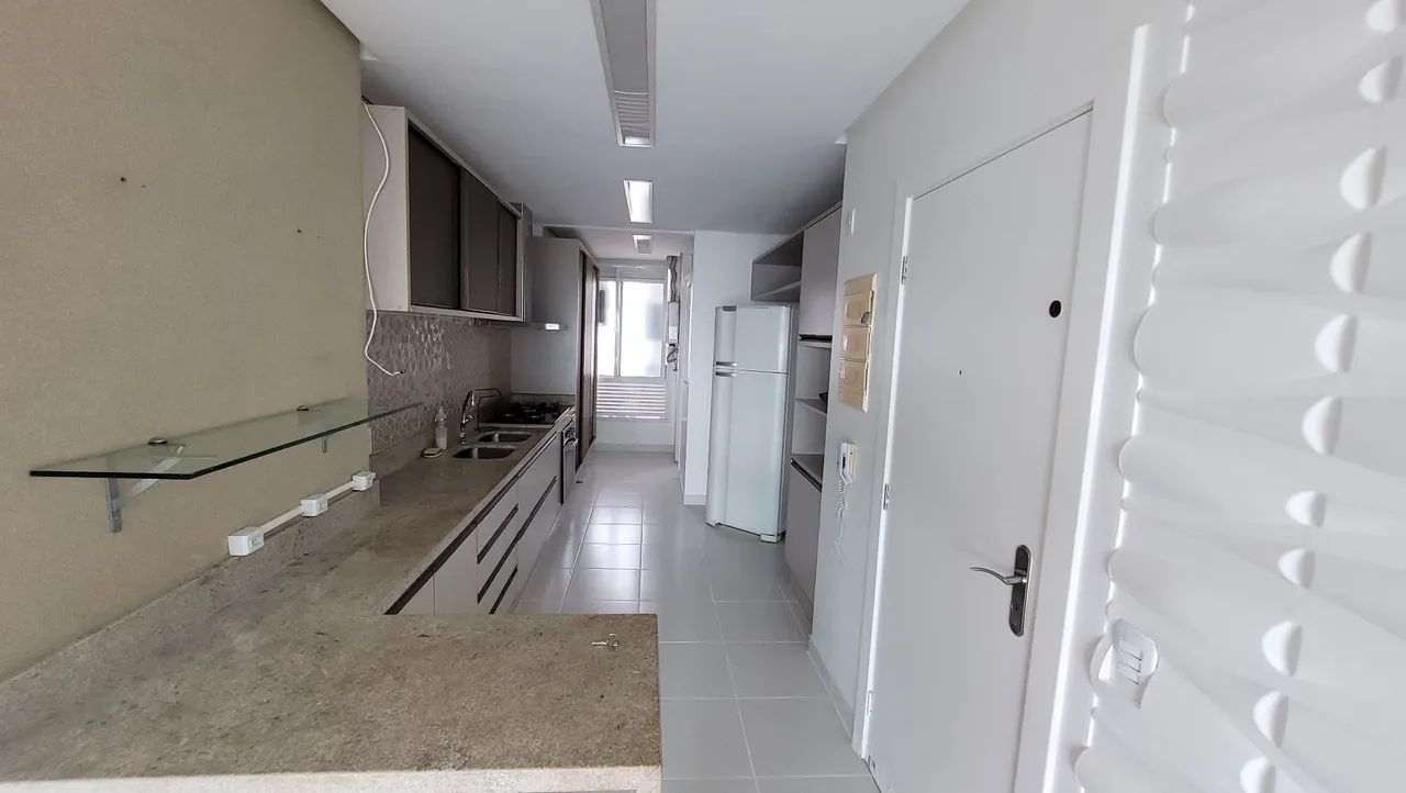 Ilha Bella apto vista p/Rio - Ponta Negra - Foto 15