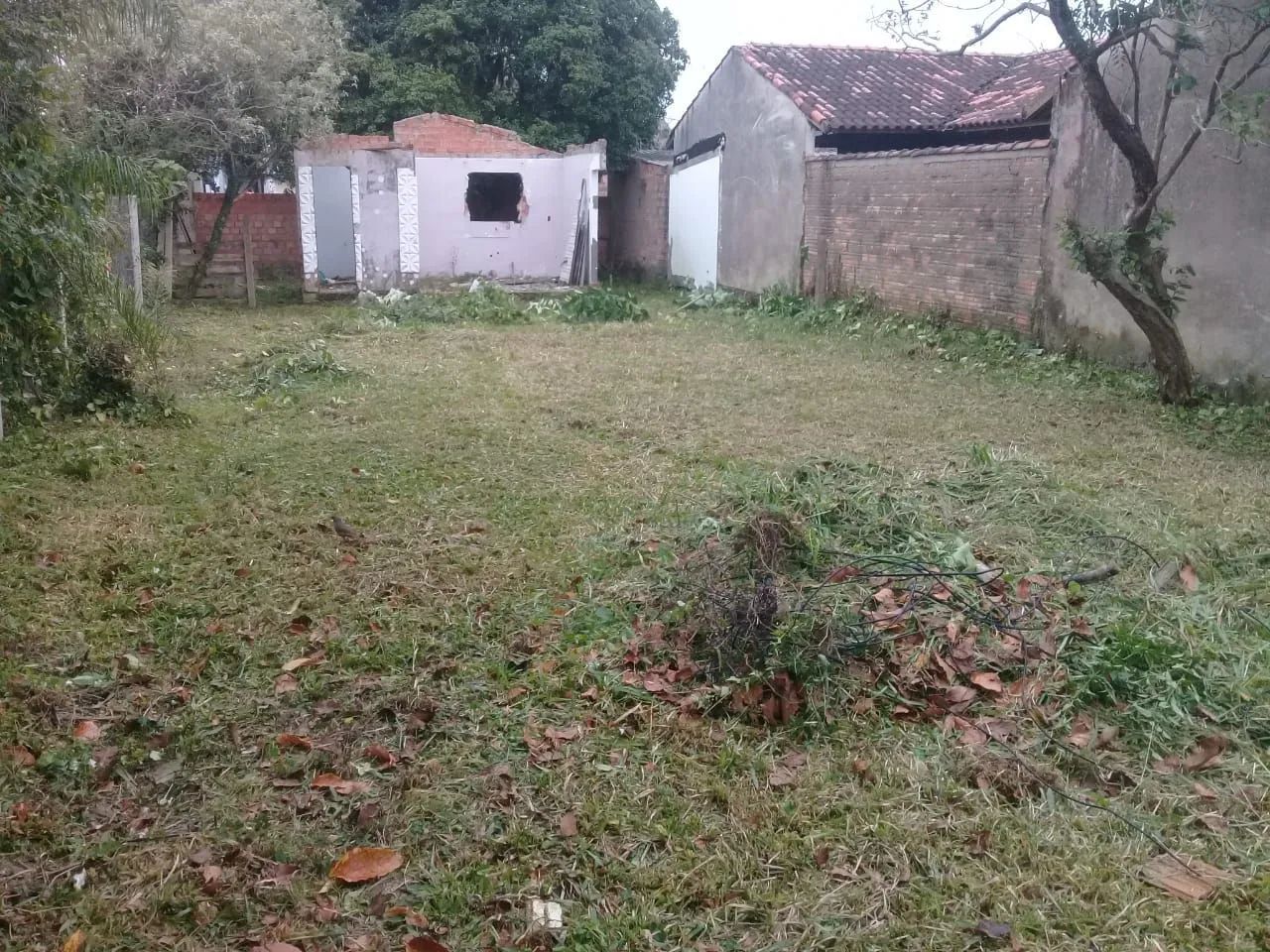 Ótimo Terreno  plano 10X30 - Foto 2