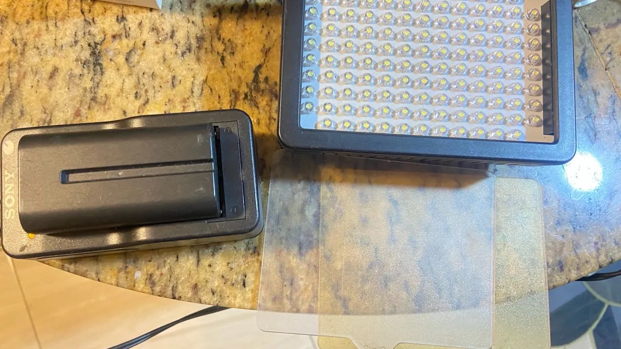 Iluminador LED SONY com bateria e carregador