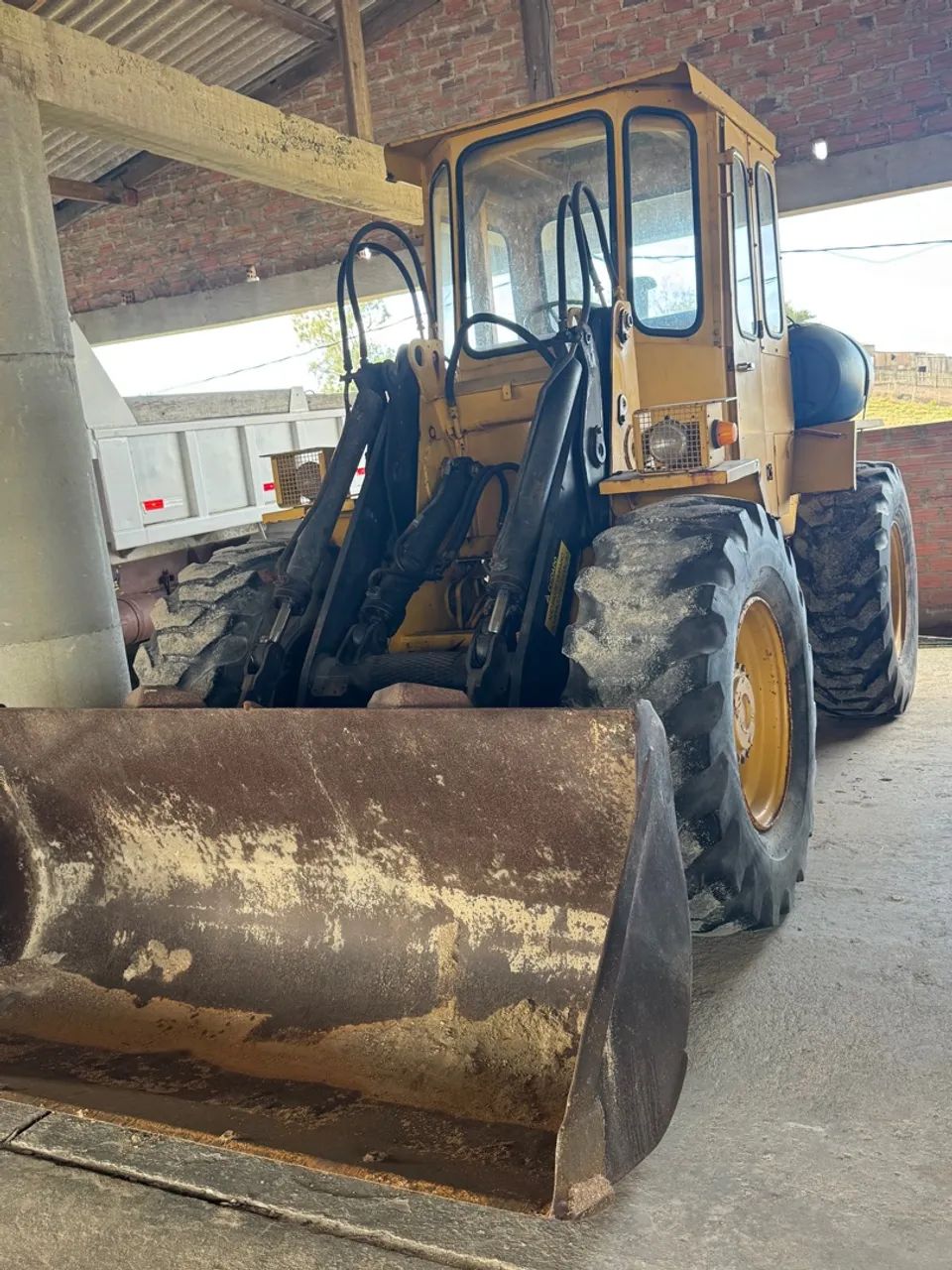 Pá Carregadeira Michigan L30-I - Foto 3