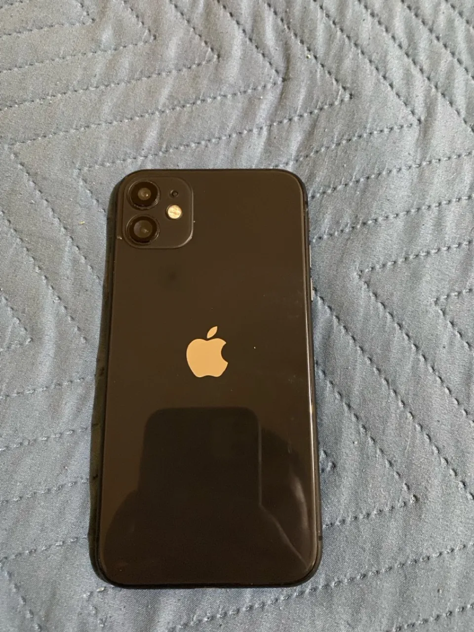 iPhone 11 64gb, 79% de saúde de bateria Face ID off