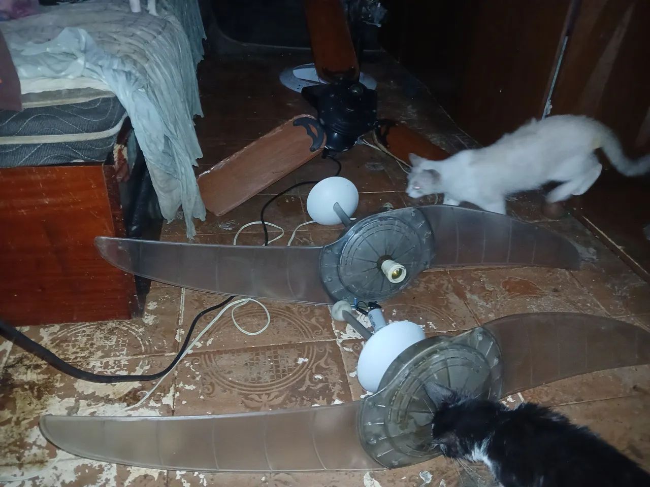 Vendo ventilador de teto  - Foto 2