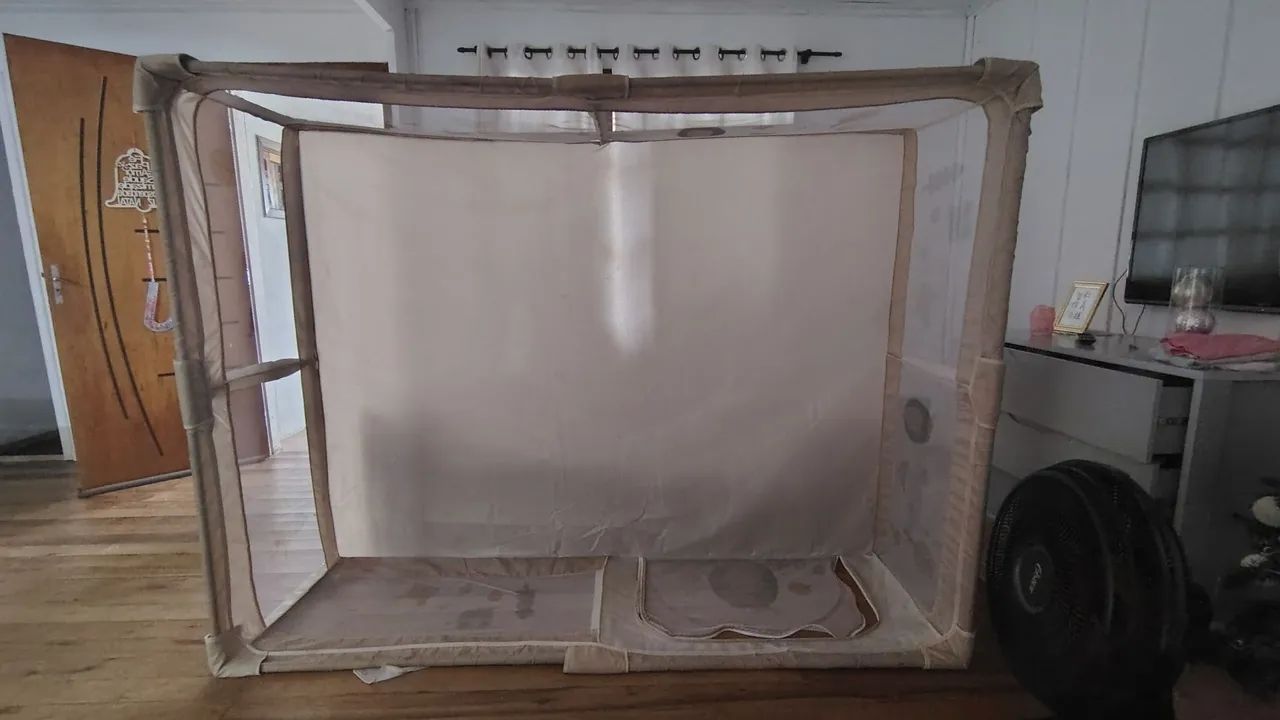 CERCADO GRADE DE PROTEÇÃO COR BEGE COM DESENHO TAMANHO 1,50 x1,80cm - Foto 2