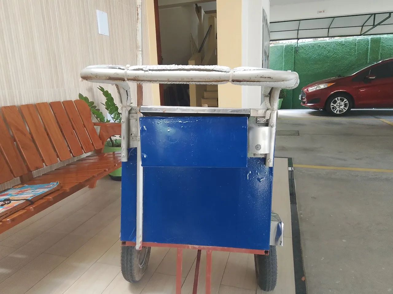 Carrinho de Venda - Ótimo estado - Foto 3