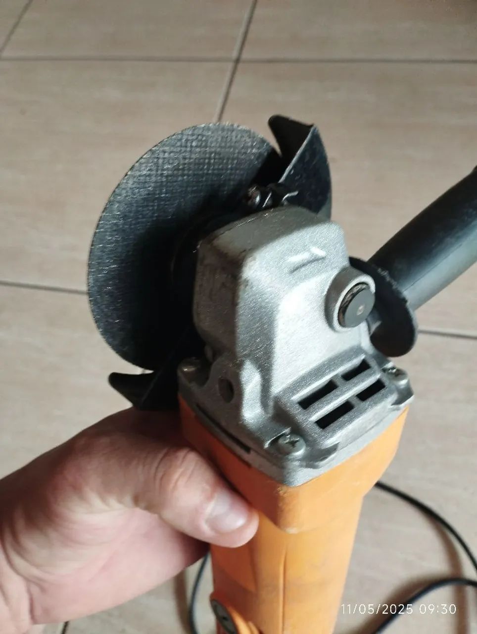 Esmerilhadeira dewalt - Foto 4