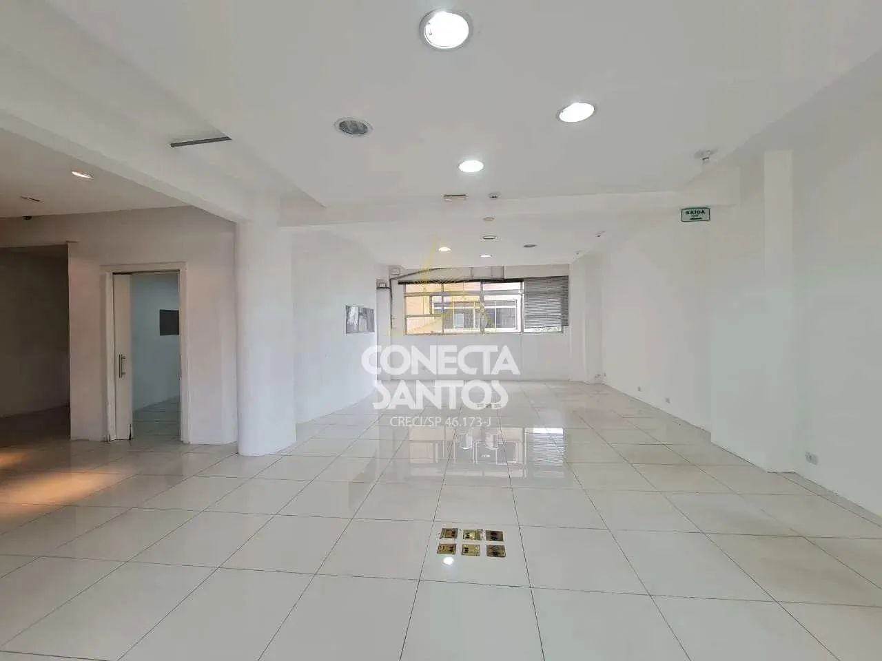 Aluga-se Conjunto Comercial com 6 salas em Santos - Foto 2