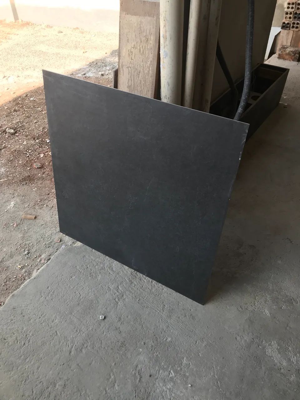 Porcelanato portobello 90x90 preto natural oferta (10 peças)  - Foto 2