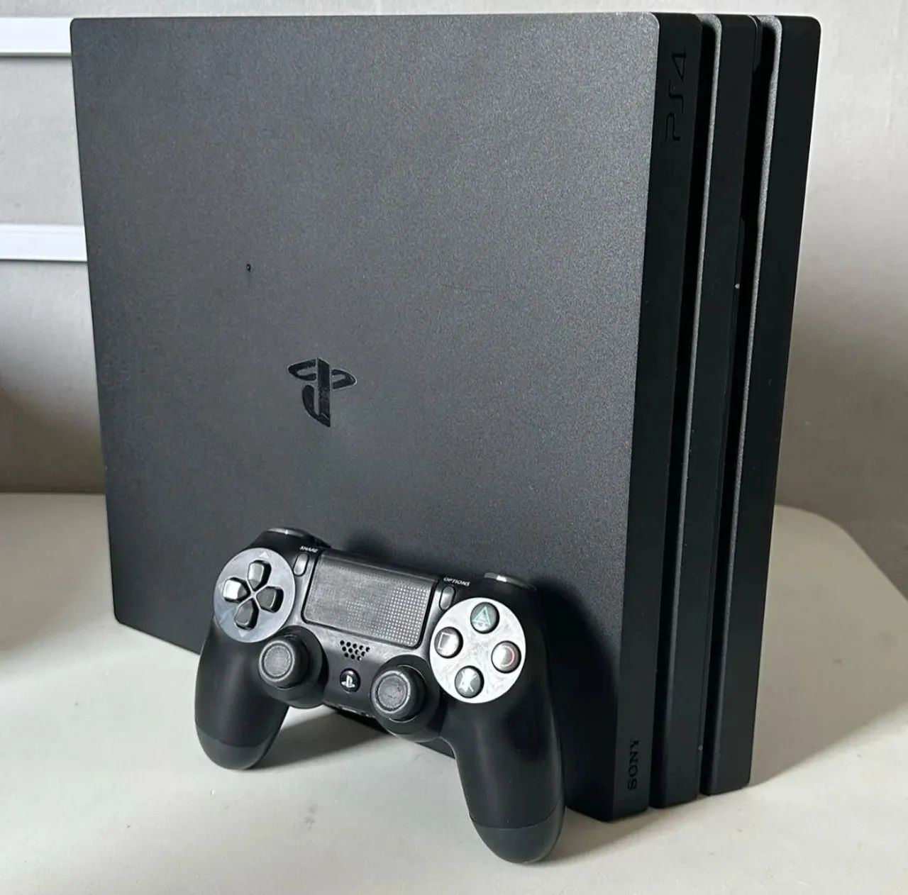 PlayStation 4 Pro 1TB