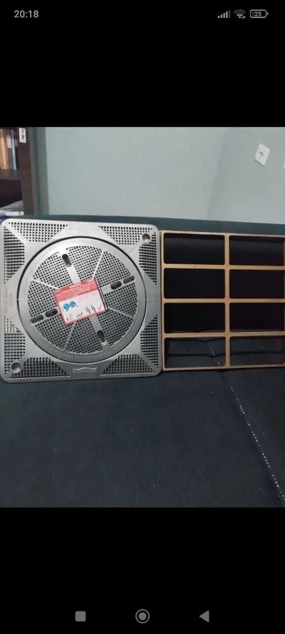 Ralo Sodramar 30x30 com tampa. Novo. Para piscina.