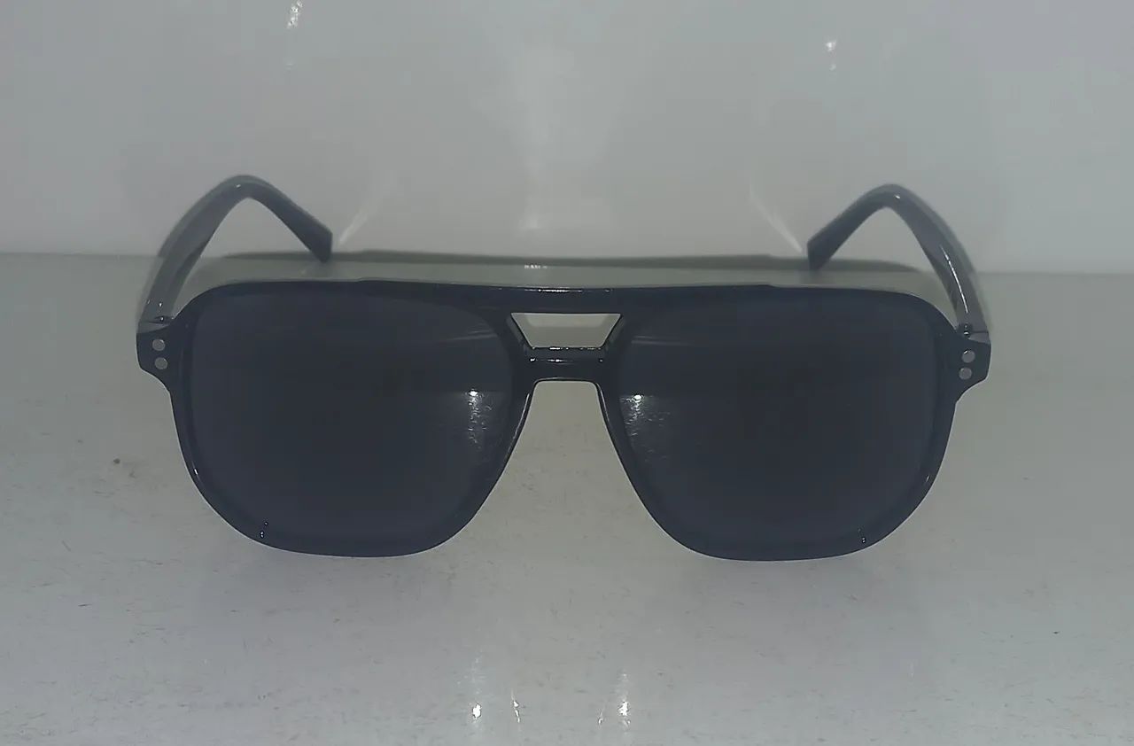 Óculos de Sol Clássico 