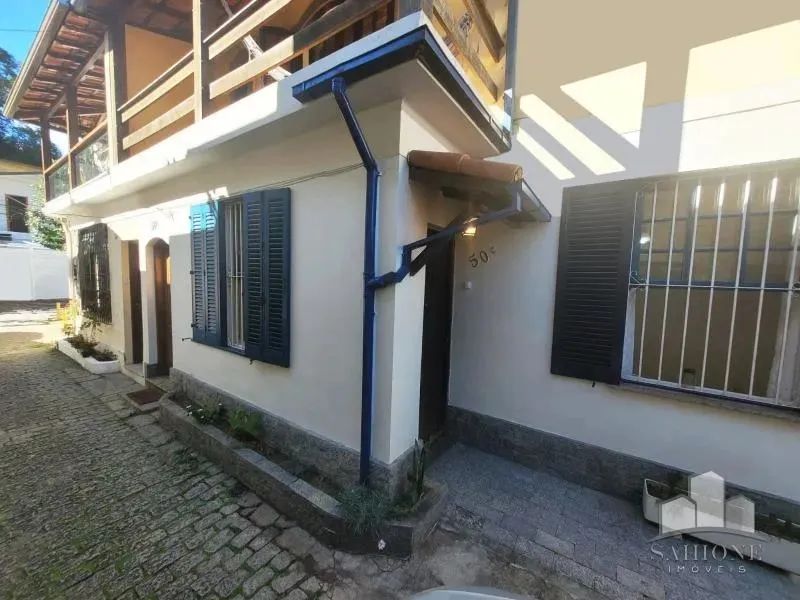 Casa- Petrópolis, Centro