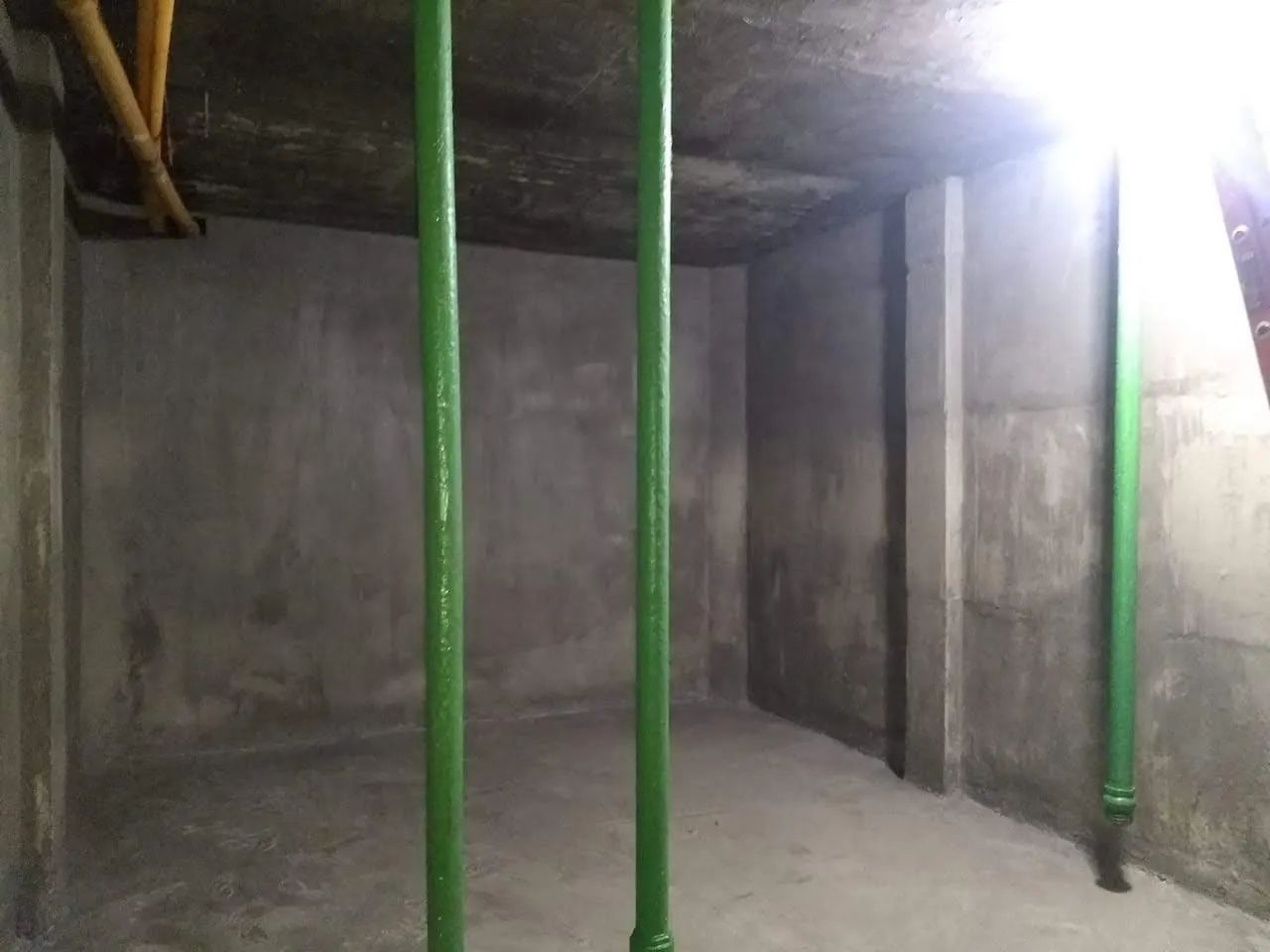 Limpeza de caixa dágua e cisterna 