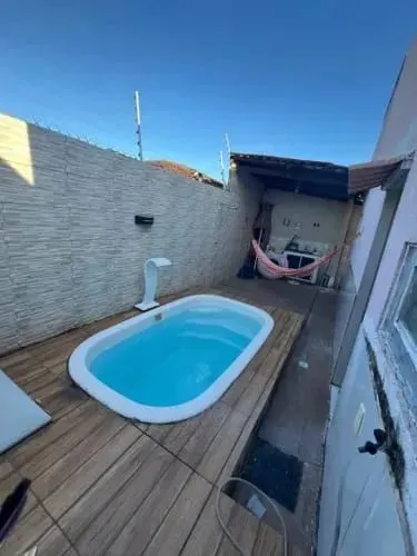 Alugo Casa 3 Quartos em Condomínio Fechado