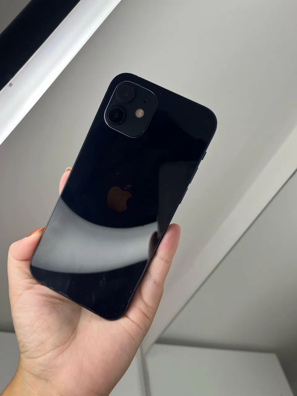 iPhone 12 64GB Preto - Bateria 94% + Acessórios