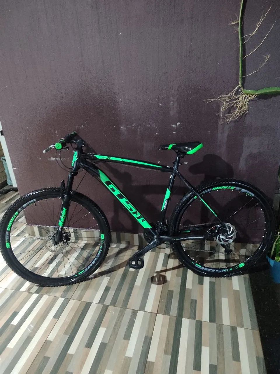 Bicicleta de Mountain Bike Região de Sete Lagoas, Minas Gerais