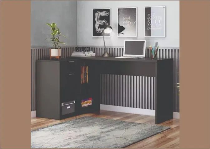 Escrivaninha com Manual