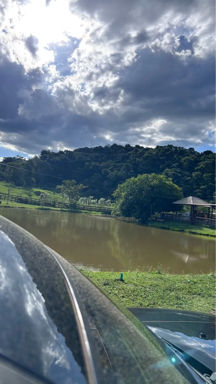 vendo um lindo sítio