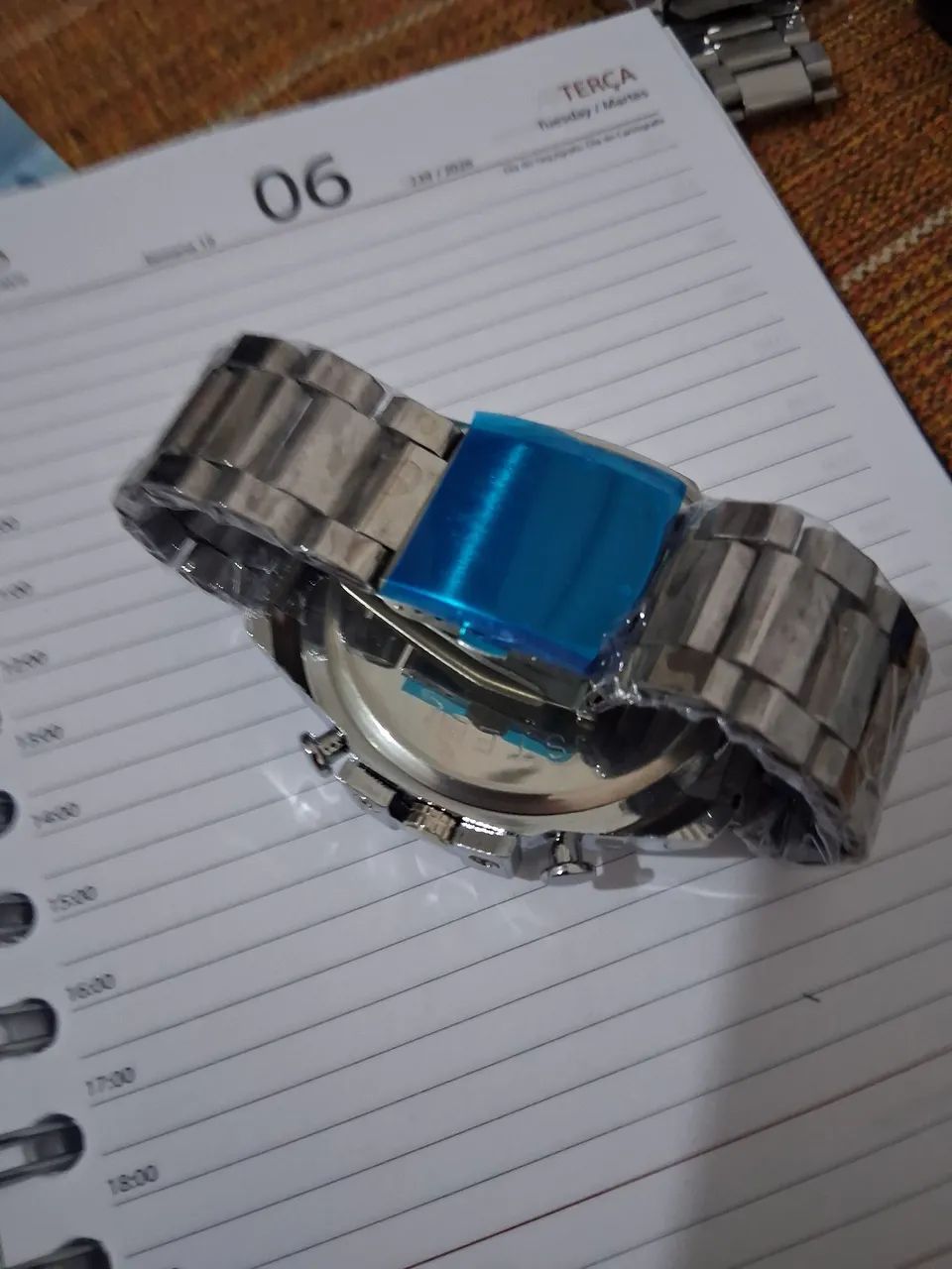 Tre Brave  branco com calendário  - Foto 4