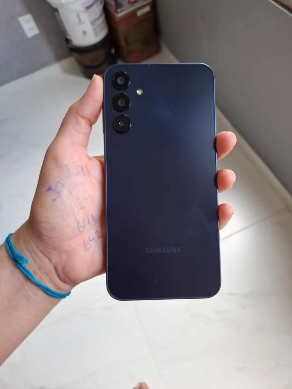 Samsung A15 em ótimas condiçõe poucas marcas de uso