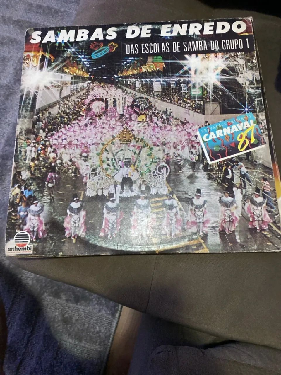 Discos de Vinil Sambas de Enredo e Samba & Suor & Furico - Foto 4