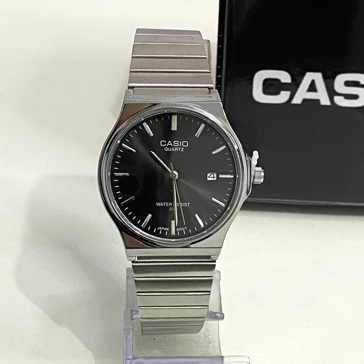 Relógio Casio Quartz Analógico MQ24 novo
