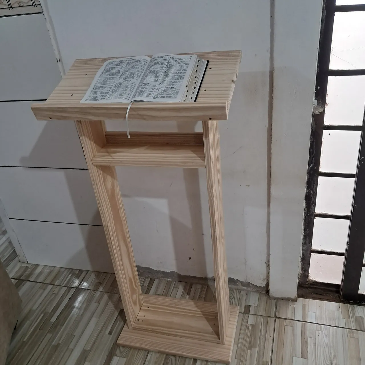Pupito de madeira, pupito para igreja