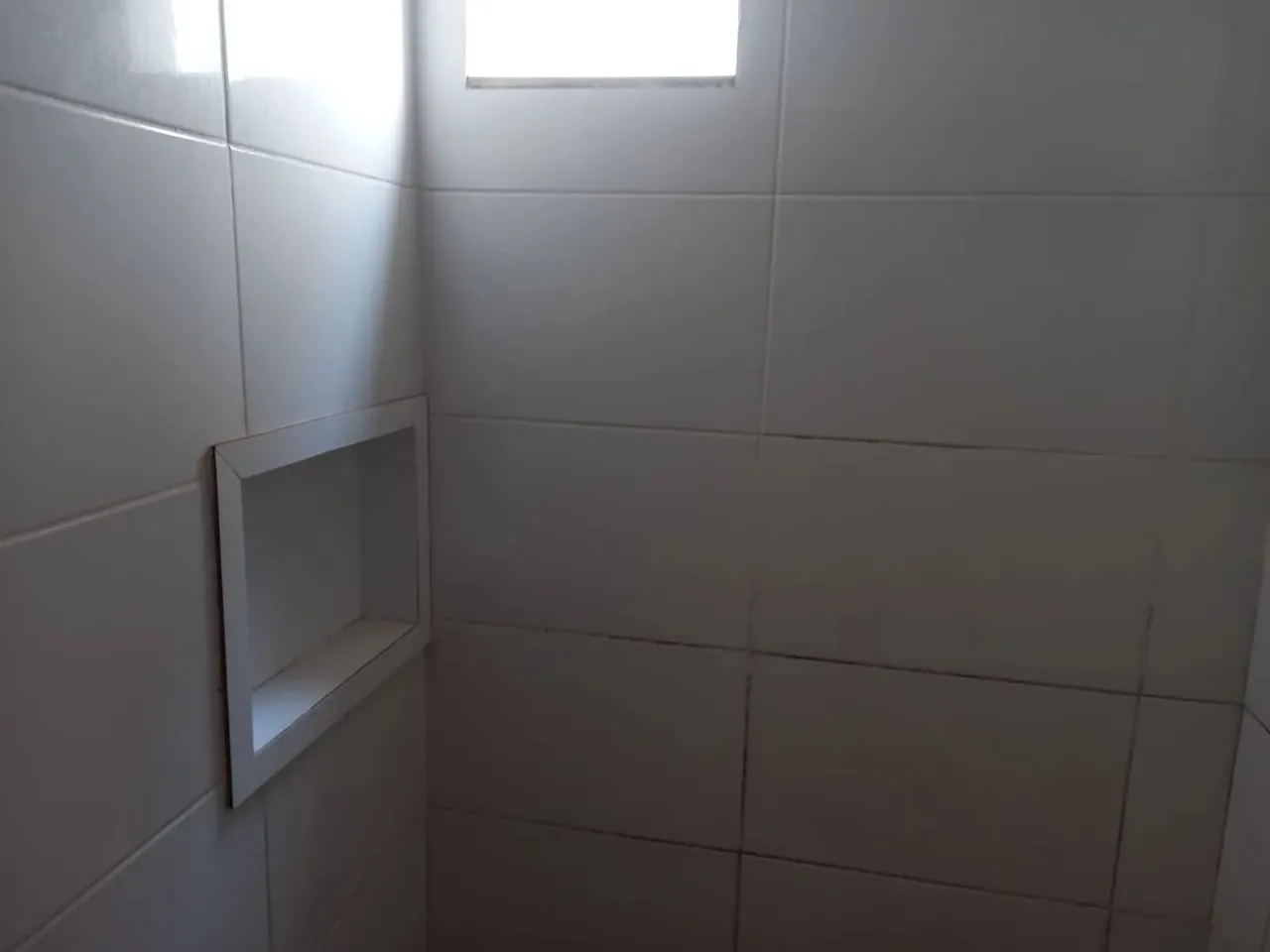 Predio com 4 Aptos, Del Lago no Itapoã