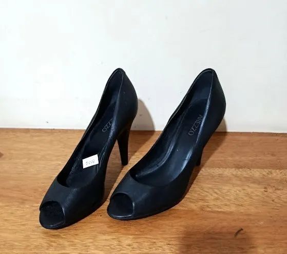 Sapato Salto Alto n°39 (novo) - Foto 2