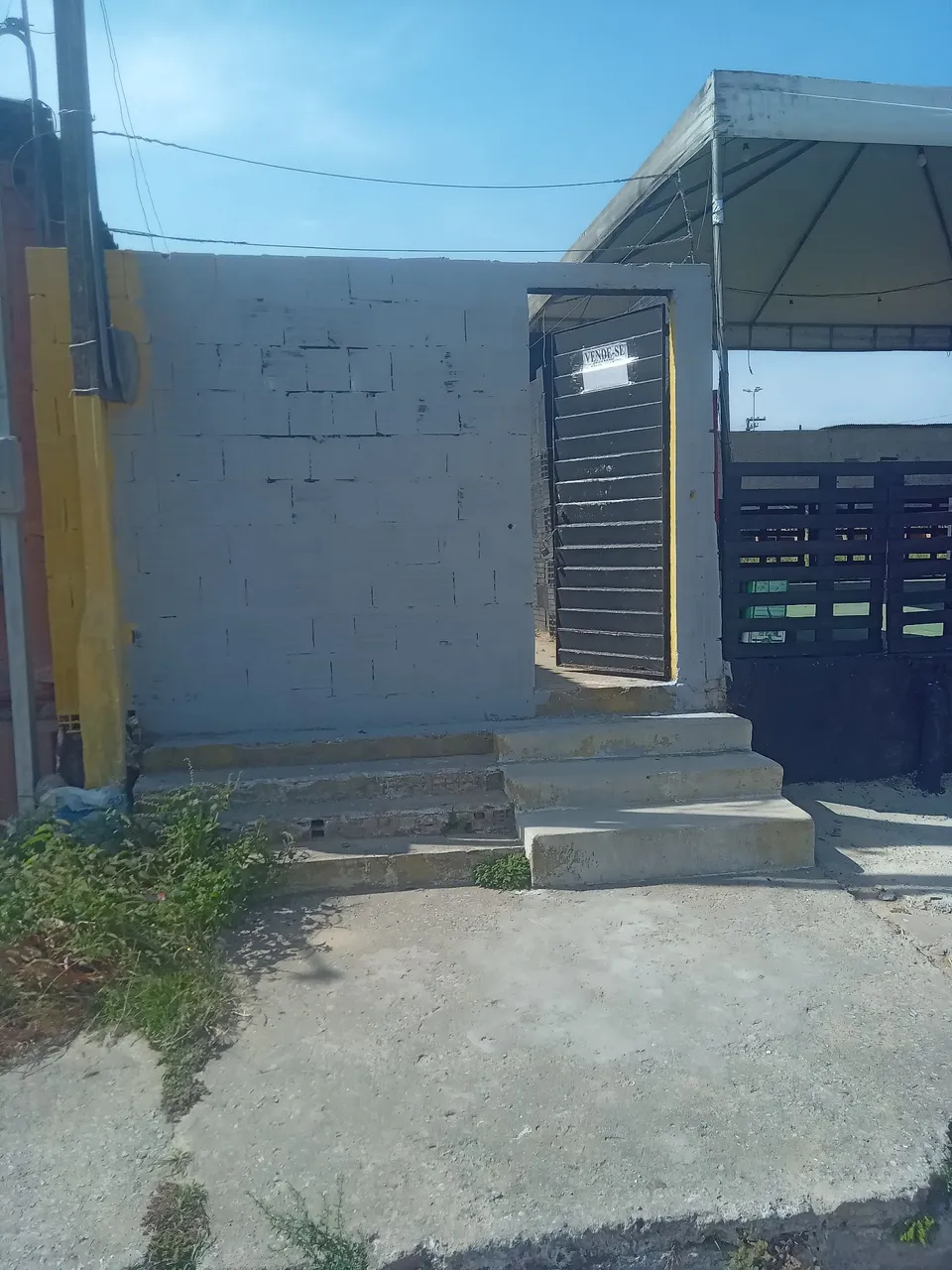 Vendo ou troco terreno medindo 3×20 jardins Petrópolis