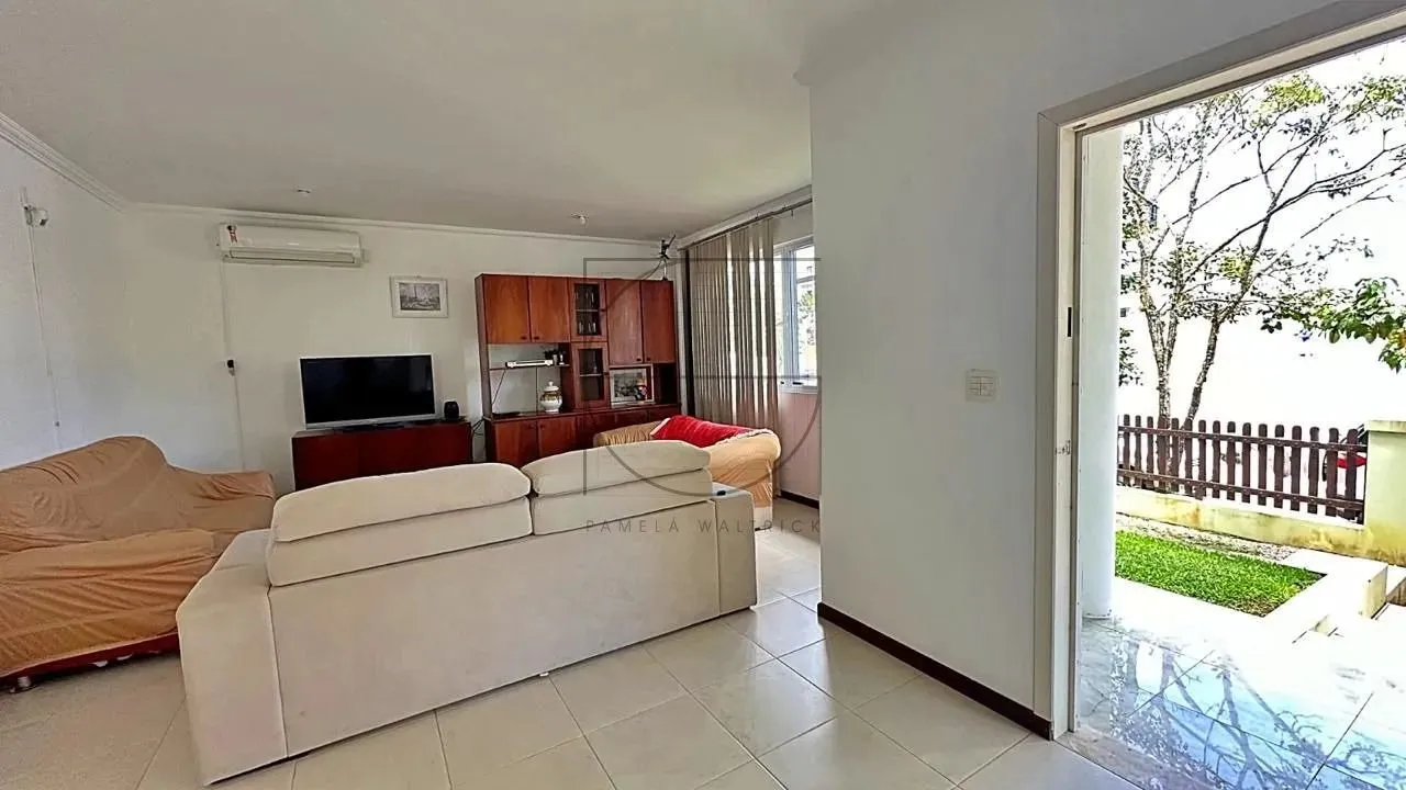 Casa à venda em Jurerê