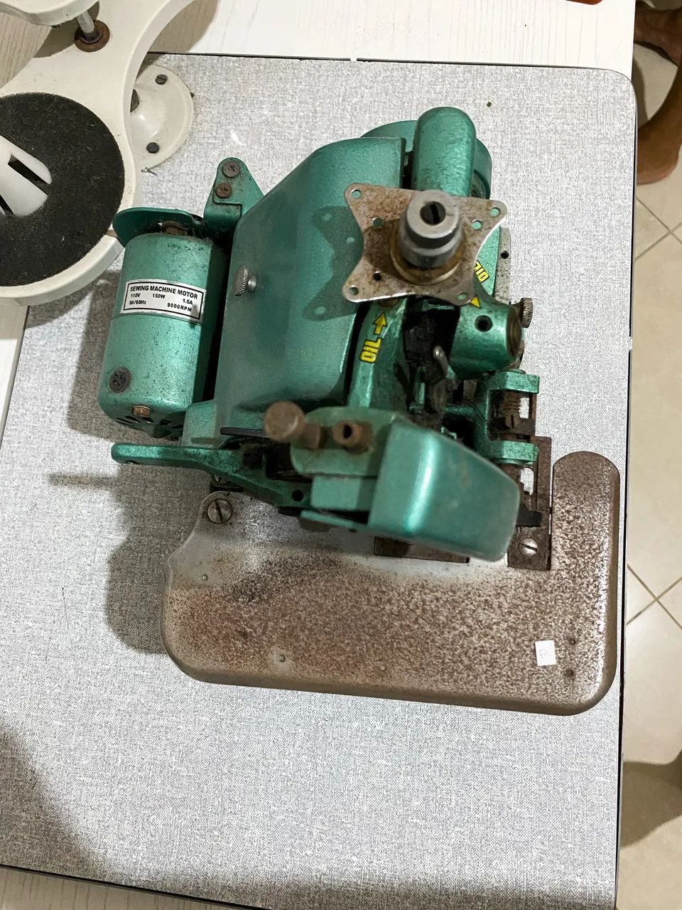 Máquina Overlock Portátil  - Foto 2