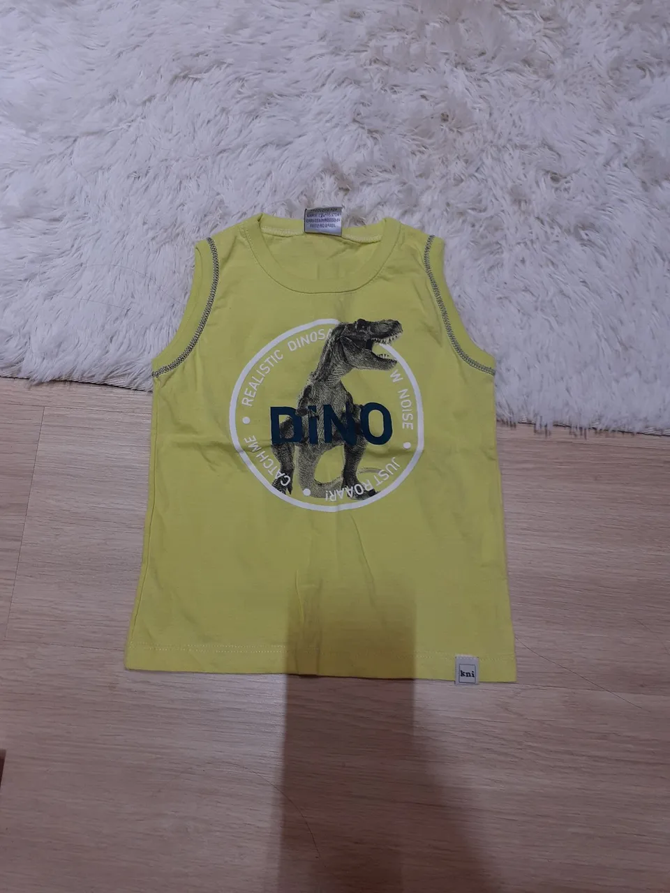 Camiseta regata infantil Dino