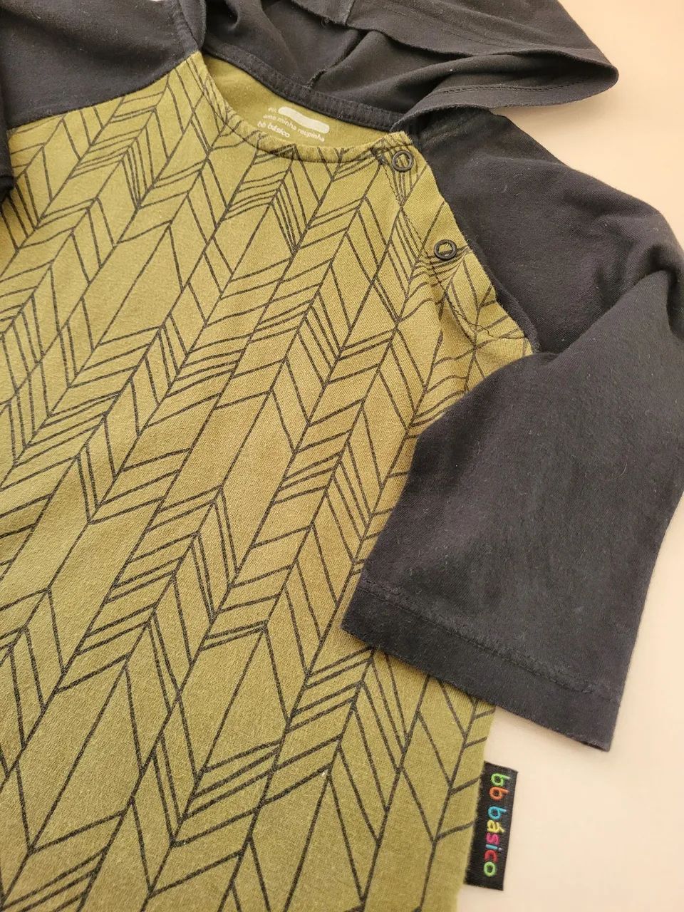 Blusa com capuz  BB Basico GG - Foto 3
